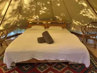 Eco-immersion Hotels in Vailhourles