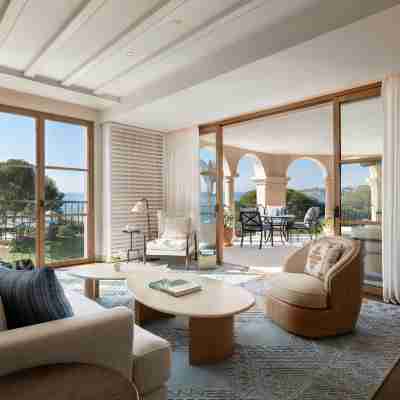The St. Regis Mardavall Mallorca Resort Rooms