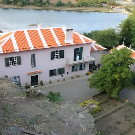 Casa Dos Varais, Manor House