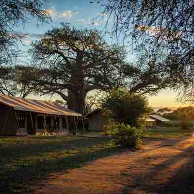 Baobab Tented Camp Hotel Exterior