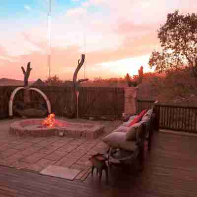 Phumelelo Lodge Hotel Exterior