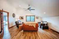 House on the Hill – Your Perfect Getaway in Hill City, South Dakota