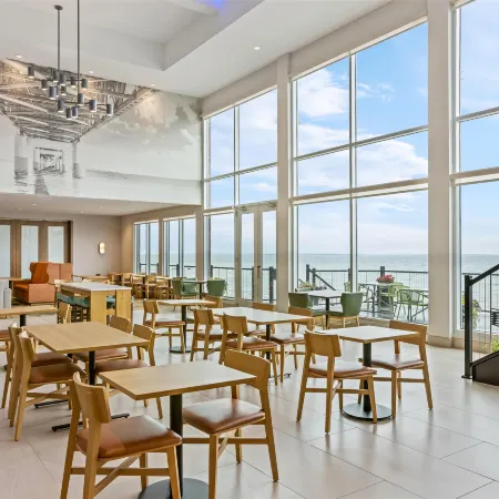 Hampton Inn by Hilton St Ignace Lakefront Mackinac