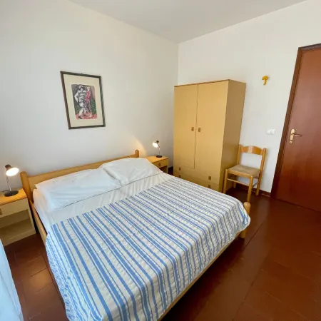 Cozy Flat Near the Beach
