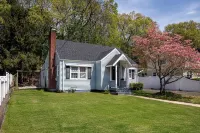 Cozy Nest ~ 3.5BR & 2Bath Home ~ Manchester CT Hotels in Central Manchester