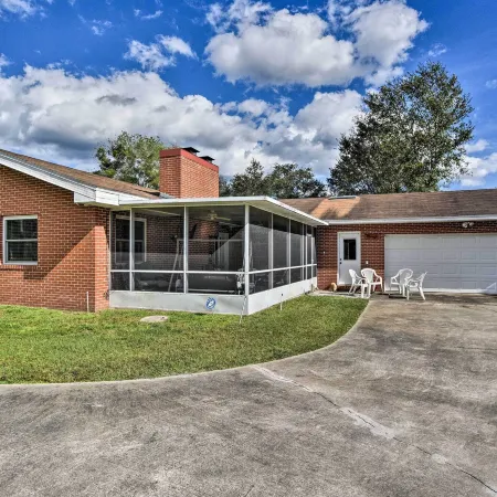 Sandford Vacation Rental Near Airport and Lake!