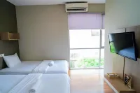 Three J Residence 2 Kenari jaya almunium palfon pvc 주변 호텔