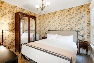 Nob Hill Inn