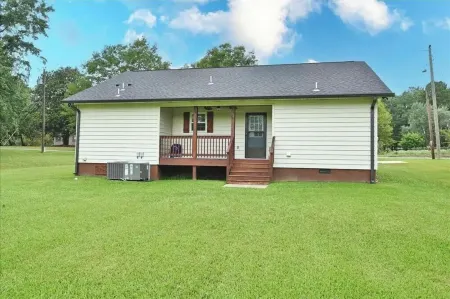 Relax at the Blue Bird - 2Bd/2BA + Easy Parking