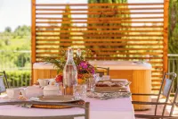 CASA BAIOCCO 9 - PRIVATE VILLA WITH HEATED POOL AND JACUZZI