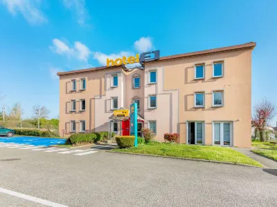 hotelF1 布爾昆雅里昂飯店 Domaine de la Terre附近的飯店