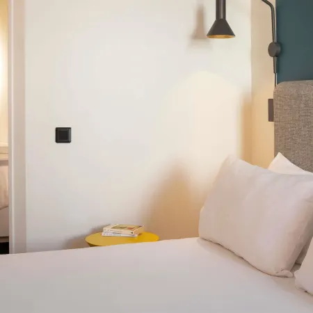 Ibis Marseille Centre Euroméd Отели рядом с достопримечательностью «Район Ла-Корниш»