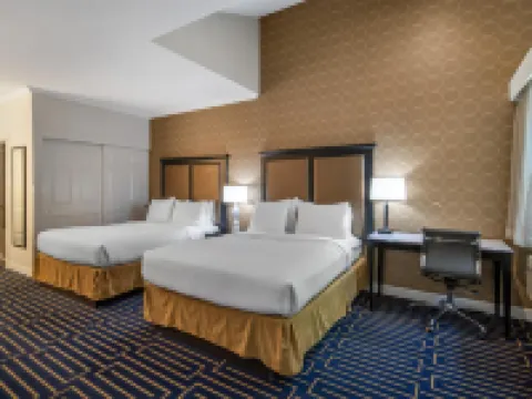 โรงแรมเบสท์เวสเทิร์นพลัส ปาล์มคอร์ท โรงแรมในเดวิส