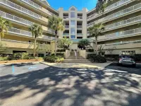 Renovated/Direct Ocean FT/1BR/1.5BA/Pool/Spa/Walk-in Shower/Roku Smart TVs/WiFi