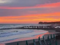 Marina di San Nicola holiday home with garden Hotels in Ladispoli