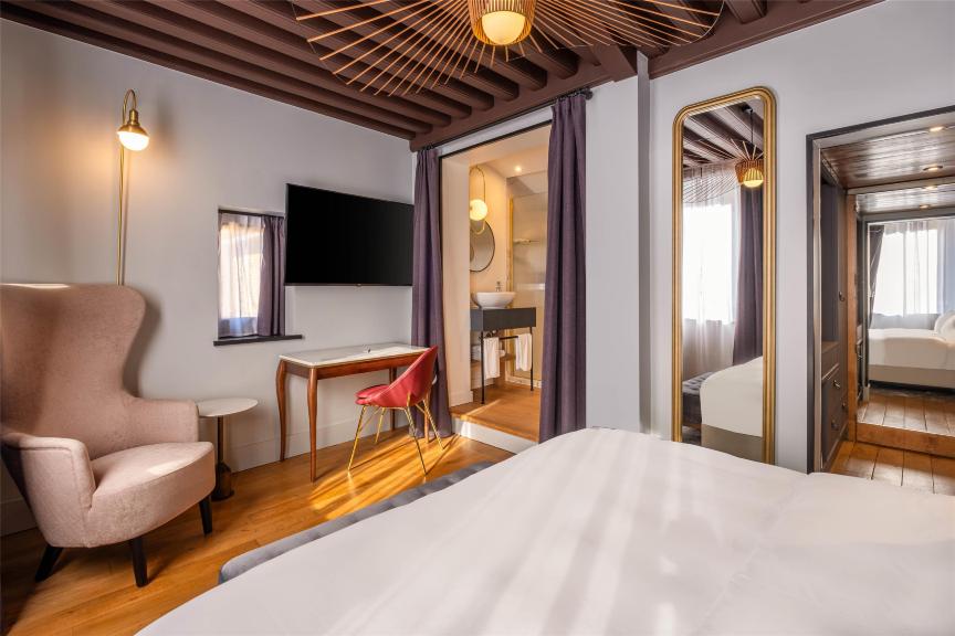 Cour des Loges Lyon, A Radisson Collection Hotel Hotels in Lyon