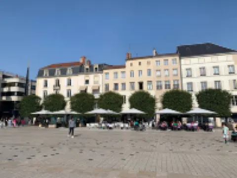 L'Elégant : Hypercentre