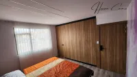 Moderno,lujoso con hermosa vista 360° de Cuenca equipado con  cama de masajes فنادق في 