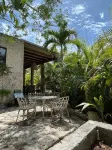 Charming 1- bedroom house with WiFi and AC in Francisco Uh May Hoteles cerca de Observatorio Astronómico de Cobá