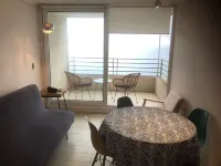 Cozy 2-bedroom 2-bathroomsapartment with great coast view 康孔住宿飯店