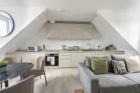 Apartments of Penzance, Apt 7