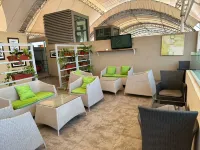 Beautiful air conditioner loft! 7 min from downtown!