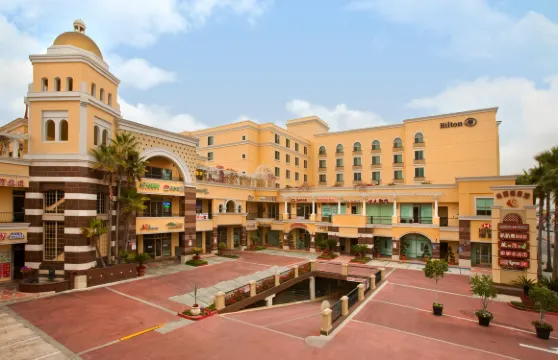 洛杉磯/聖加布裏埃爾希爾頓酒店