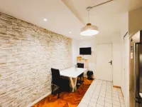 Magnificent, cosy 3P apartment (parking by arrangement) Hotels in Chaville