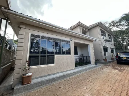 2- bedroom cozy apartment Отели в г. Намуланда