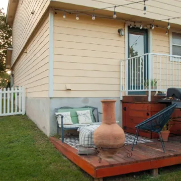 Family/Pet Friendly 3-bedroom Vintage Inspired house in Kyle