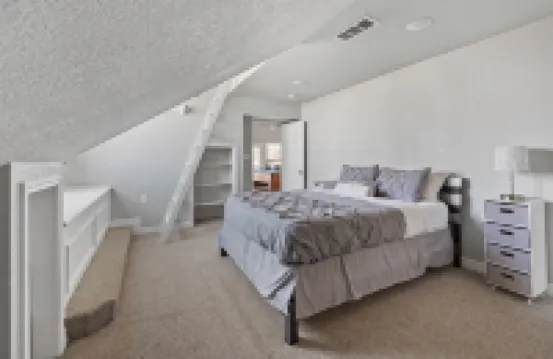 GREAT DEAL! Huge and Stylish Lake View House in Rowlett