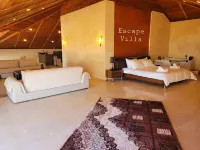 Luxurious Residential Villa ---> 15 mins away from Beirut International Airport! Hotels in Chouf