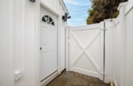 Lunavista Cozy Studio Hotels in Hempstead