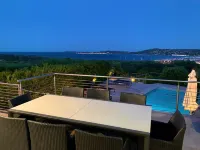 Magnificent panoramic view of the entire Gulf of St-Tropez