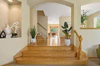 1/2 Acre Retreat: 100" TV, Open layout Navy Base and Six Flags Great America