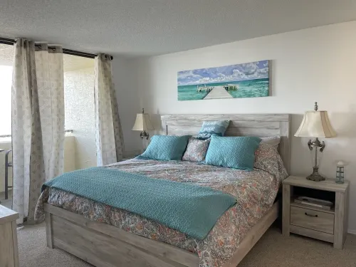 Penthouse, picturesque sunset views, private terraces clubhouse amenities enjoy!