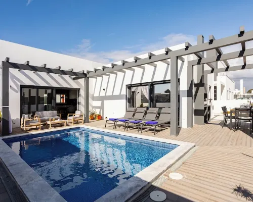 Villa Sal - Porto Covo, 3 bedroom villa, swimming pool - So Simple So Good... Hotels in Sines