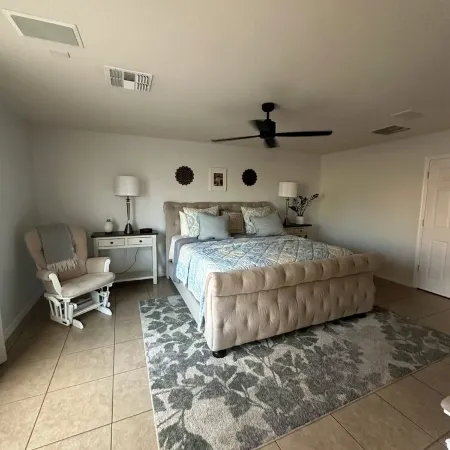 4-bedroom house in welcoming Goodyear,AZ with WiFi, AC. Enjoy your stay