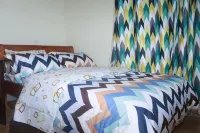 Modern Home w/ Elevator & Backup generator-DSTV+WIFI Hotels in 