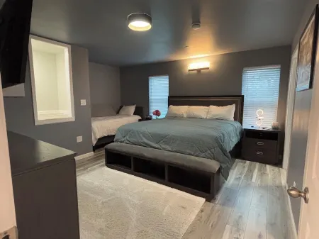 Luxury modern apartment Отели в г. Уиллитс