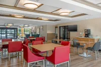 Comfort Inn & Suites Mt. Holly - Westampton - Parking