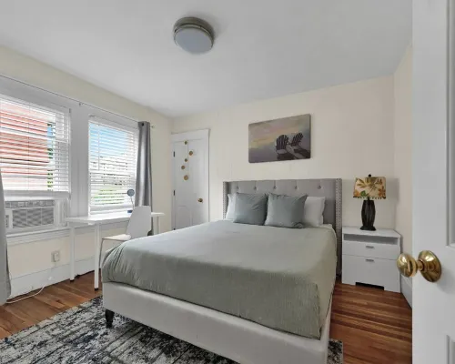 Charming 3-Bedroom Apartment in Watertown + WiFi, Parking & 30+More Hotels in Watertown