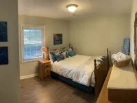 Charming 3-Bedroom Retreat with Waterway Access in Hampstead, NC. Hideaway Haven 펜더 카운티 호텔