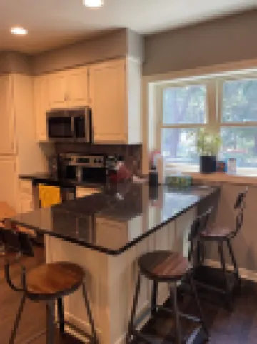 EAA Only a Mile Away