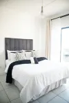 Cozy lagoon Penthouse,Family friendly! Hotels near Jakaranda Cl