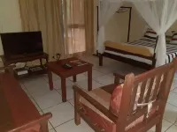 Equipped and ventilated studio in the heart of the city and nature Hotels in 