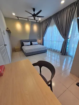 CozyHome - 3 bedroom Town House with free Wi-Fi Hotel in zona Klinik Desa Kampung Koh