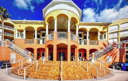 Luxury beachfront  2/2 condo at the famous Tides Bech Club!