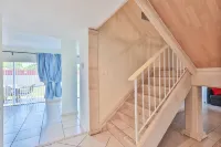 Spacious 6-bedroom Miami Heat Mansion