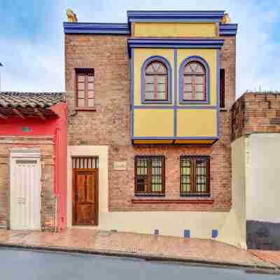 Chic 4BR Getaway in Vibrant La Candelaria Hotel Exterior